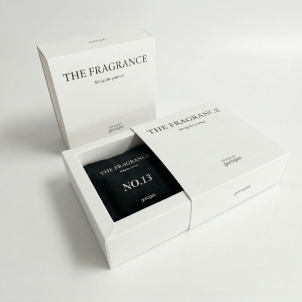 No.13 暮色琥珀｜木質調香氛包 車用香氛包,空間香氛包,黑玫瑰烏木,木質調香包,汽車擴香袋,JK garages,garages車用香氛