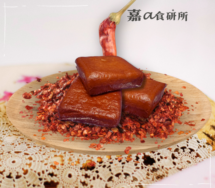 爆汁大豆乾（辣味） 爆汁豆乾
爆汁豆乾原味
爆汁豆乾辣味
多汁豆乾
濕潤滷製豆乾
麻辣滷豆乾
濃香豆乾
三日滷製豆乾
入味濕潤豆乾
豆乾小吃推薦
原味豆乾美食
辣味豆乾推薦
滷味豆乾
濃郁滷製豆乾
爆汁辣豆乾
豆乾下酒菜
零食豆乾推薦
滷製豆乾批發
台式滷製豆乾
手工滷製豆乾