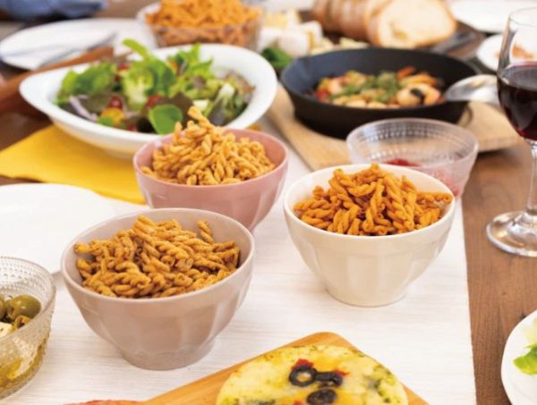 【期間限定】Pasta snack 鹽檸檬 素食 Pasta,snack,炸螺旋義大利麵,兔瑪星日本選物店,季節限定,鹽檸檬,兔瑪星日本選物店
