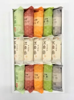 （12月團）特製五家寶綜合 紅葉屋本店 五家寶,紅葉屋本店,兔瑪星日本代購