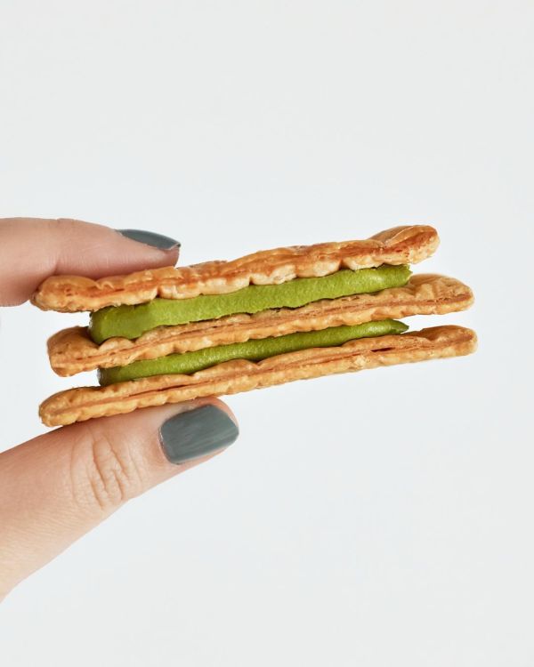 （4月團限定）（春季口味）銀座松屋 Mille-Feuille高級千層派 法式千層酥 銀座松屋限定,Mille-Feuille,高級千層派,公關禮品,書本禮盒,兔瑪星日本選物店,法式千層酥