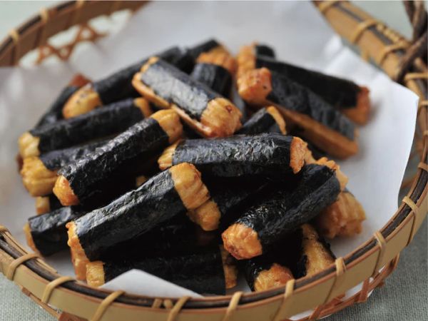 小鐵卷 海苔捲 三州總本舖 仙貝餅乾專賣店 Pasta snack 小鐵卷,海苔捲,三州總本舖,兔瑪星日本選物店