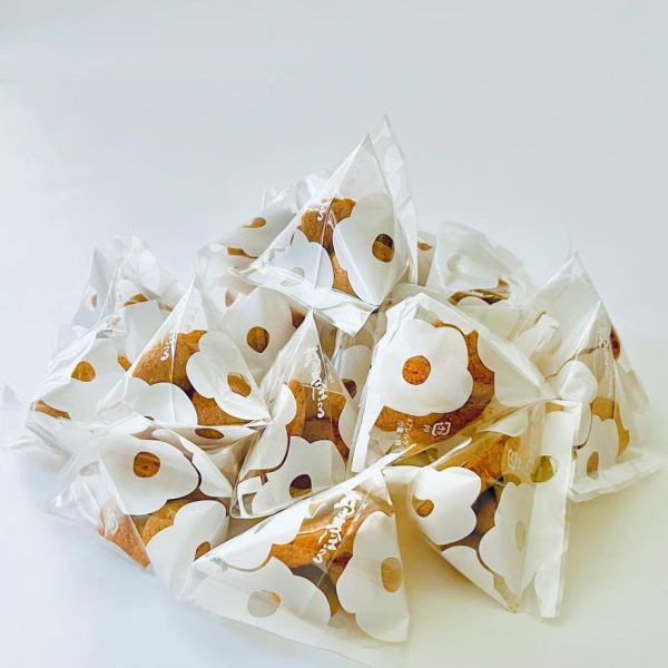 小花蕎麥餅乾 三角包25入 總本家河道屋,小花蕎麥餅乾,兔瑪星日本選物店