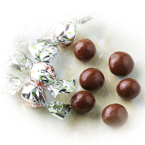 巧克力屋 Mon loire 球型巧克力 巧克力屋,Monloire,球型巧克力,兔瑪星日本選物店,牛奶巧克力球,白巧克力杏仁,可可杏仁