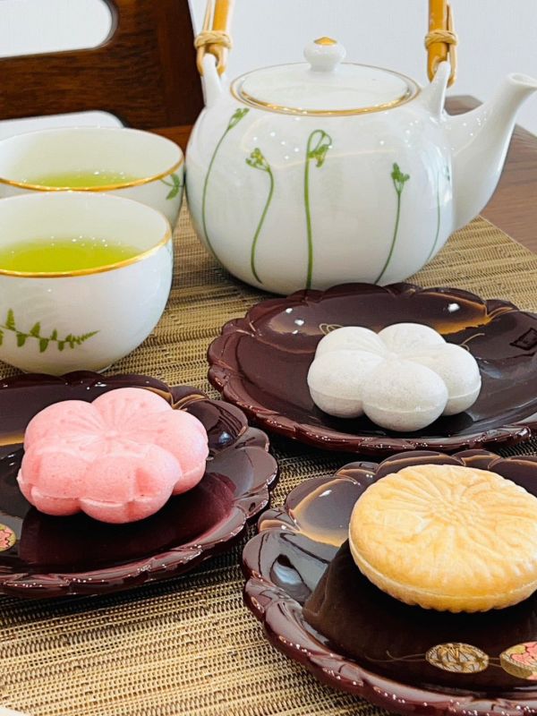 虎屋 豆沙最中 紅豆最中（短效期商品） 虎屋,兔瑪星日本選物店,豆沙最中,彌榮,紅豆最中,白豆沙最中