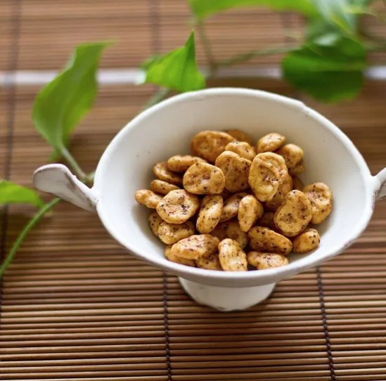 麻布十番 豆源 黑胡椒蠶豆 麻布十番,豆源,經典豆菓子,兔瑪星日本選物店,黑胡椒蠶豆