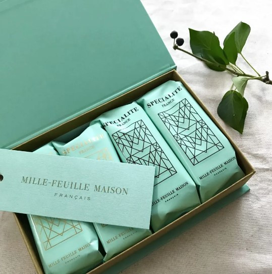 銀座松屋限定 Mille-Feuille 高級千層派 法式千層酥 公關禮品 書本禮盒 銀座松屋限定,Mille-Feuille,高級千層派,公關禮品,書本禮盒,兔瑪星日本選物店,法式千層酥