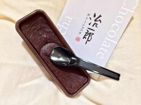 治一郎 奶油巧克力蛋糕 治一郎,奶油巧克力蛋糕,兔瑪星日本代購