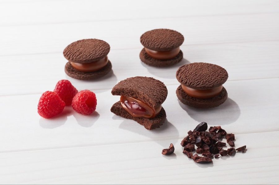 【冬季限定－覆盆子巧克力焦糖夾心鐵罐6入】caramel monday 焦糖星期一 caramelmonday,雙層焦糖夾心,焦糖星期一,兔瑪星日本選物店,覆盆子巧克力