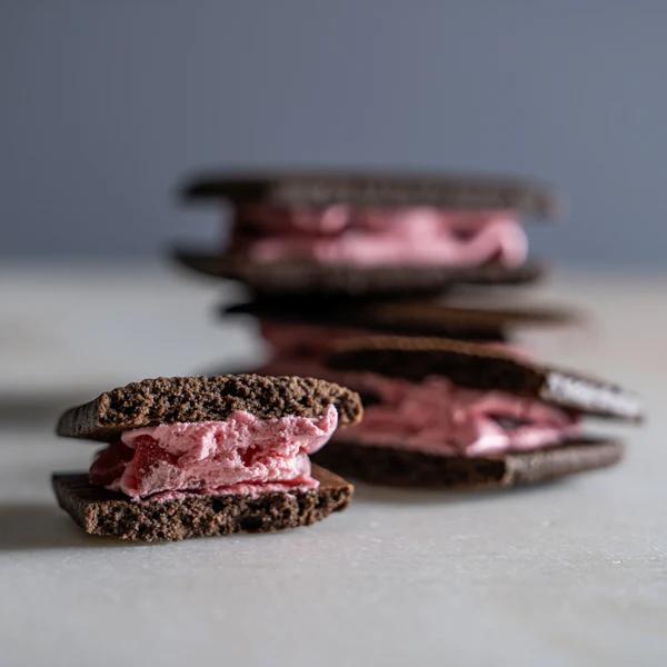 ICHIBIKO 特製草莓奶油夾心 ICHIBIKO,草莓奶油夾心餅乾,三軒茶屋人氣草莓甜點店,兔瑪星日本選物店