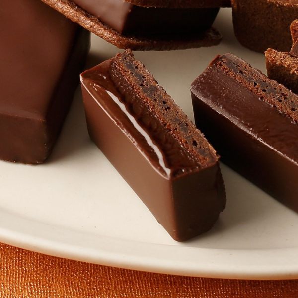 （11~5月限定）Vanillabeans 巧克力夾心餅乾 Trois Vanillabeans,巧克力夾心餅乾,兔瑪星日本代購,trois,松露巧克力,橫濱巧克力