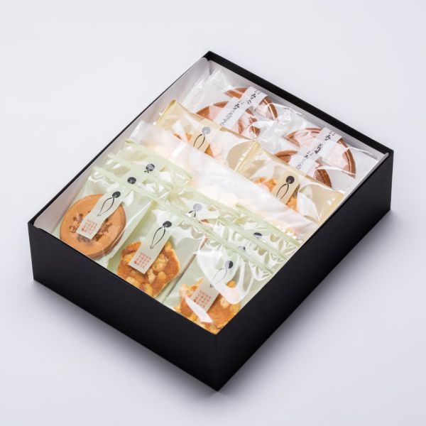 （12月團）田中屋味噌煎餅 煎餅禮盒 田中屋味噌煎餅,日式煎餅,兔瑪星日本選物店,寶寶煎餅,草莓煎餅,咖啡煎餅,柚子煎餅