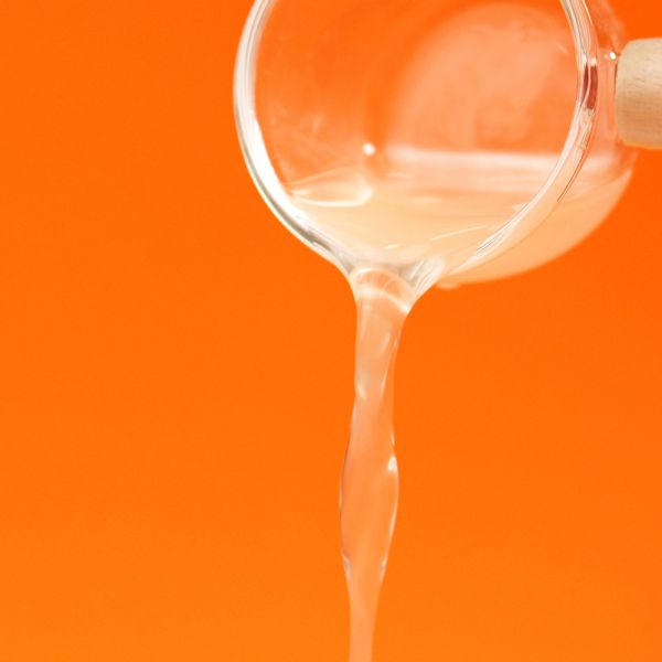 【黑皮零食派對】暖暖雞湯 60g 黑皮零食派對, 暖暖雞湯, 寵物雞湯, 狗狗雞湯, 貓咪雞湯, 寵物營養補給, 毛孩保養, 雞湯, 人食等級, 無防腐劑, 無鹽分, 常溫保存, 術後補養, 體力補給, 健康亮毛, 台灣製造, pet essence, chicken essence for pets, pet supplement,lepone, 樂芃