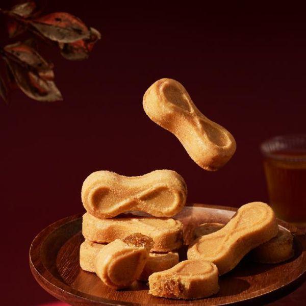 【限時免運】嚐鮮免運組（鳳梨酥14入*1+無餡蛋捲20入(隨機)*1+滿餡蛋捲20入*1+米酥酥獨享盒2入(隨機)*2+贈國寶茶1包*2） 