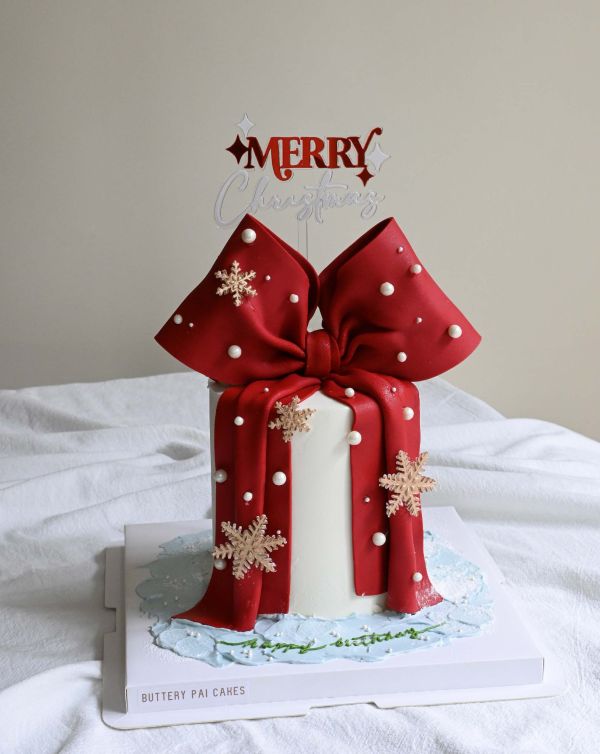 Christmas present 聖誕節、聖誕節蛋糕、蝴蝶結、送女生蛋糕