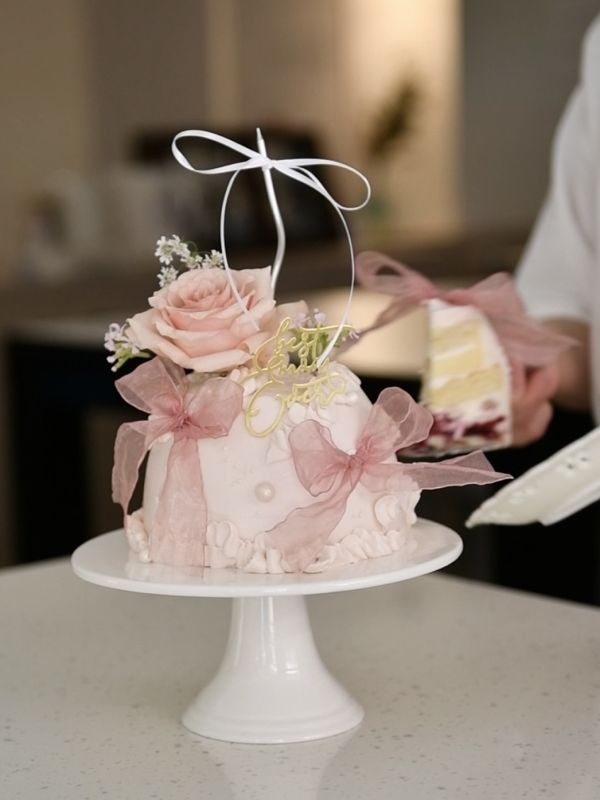 柔。暖 鮮花蛋糕 母親節蛋糕 婚禮 媽媽 送女生 氣質蛋糕