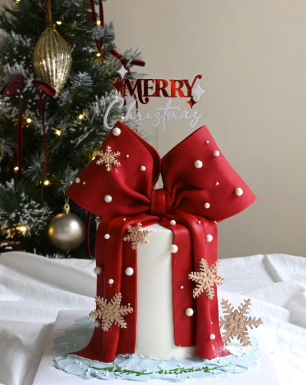 Christmas present 聖誕節、聖誕節蛋糕、蝴蝶結、送女生蛋糕