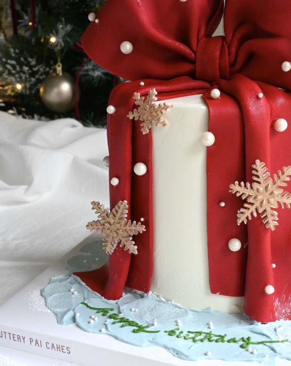 Christmas present 聖誕節、聖誕節蛋糕、蝴蝶結、送女生蛋糕