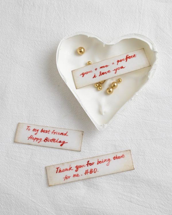 暖心「敲敲」話 造型蛋糕 清人節蛋糕 送女生 女生蛋糕 愛心 敲敲蛋糕 驚喜球