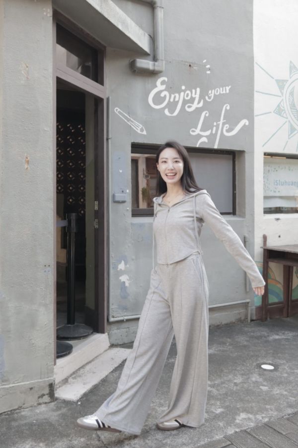 (現貨)韓國製-休閒收腰長褲套裝（灰） 