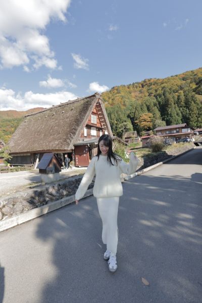 韓國製-高級海馬毛百搭上衣（白） 