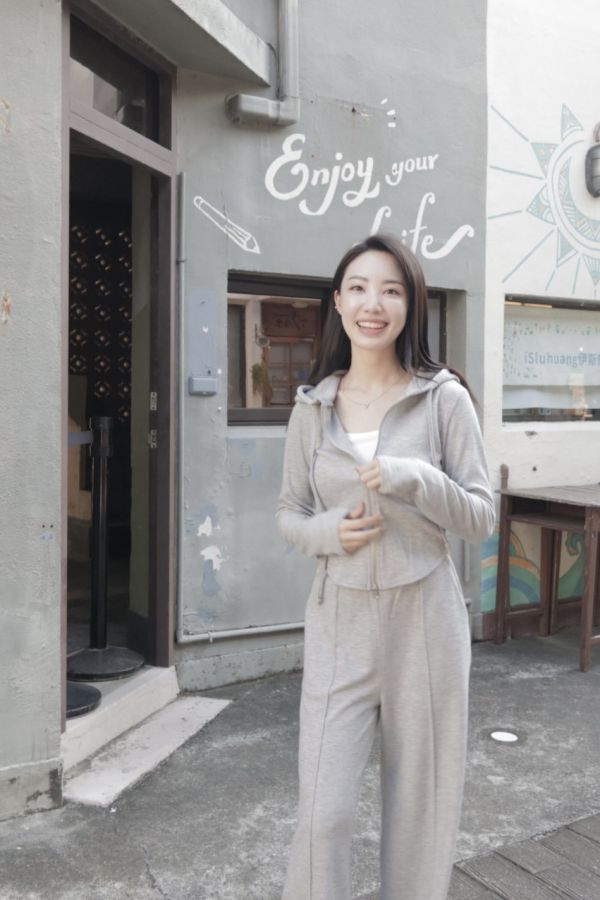 (現貨)韓國製-休閒收腰長褲套裝（灰） 