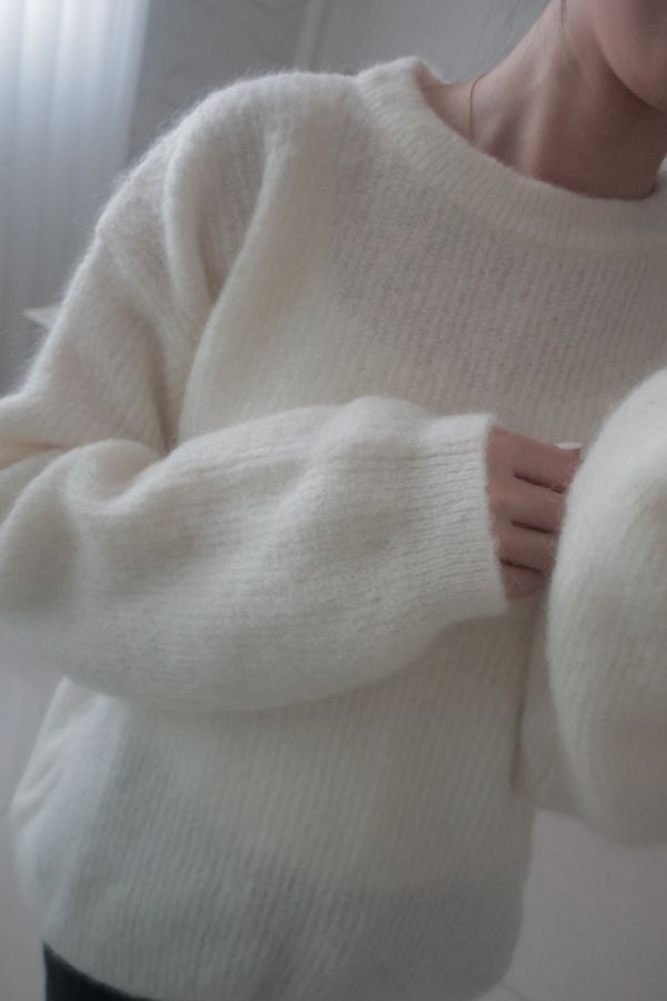 韓國製-高級海馬毛百搭上衣（白） 