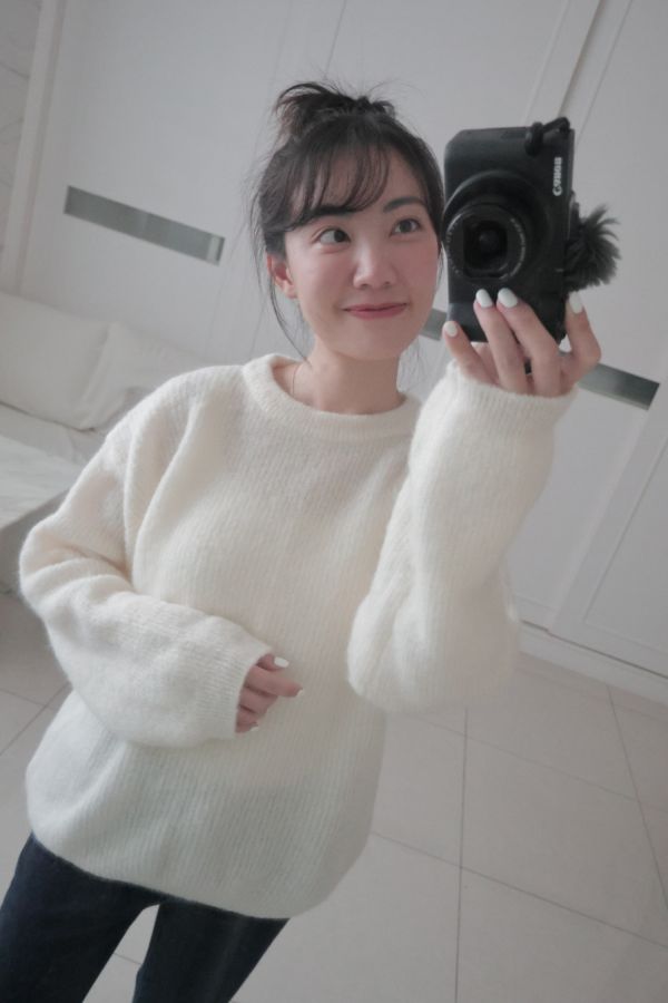 韓國製-高級海馬毛百搭上衣（白） 