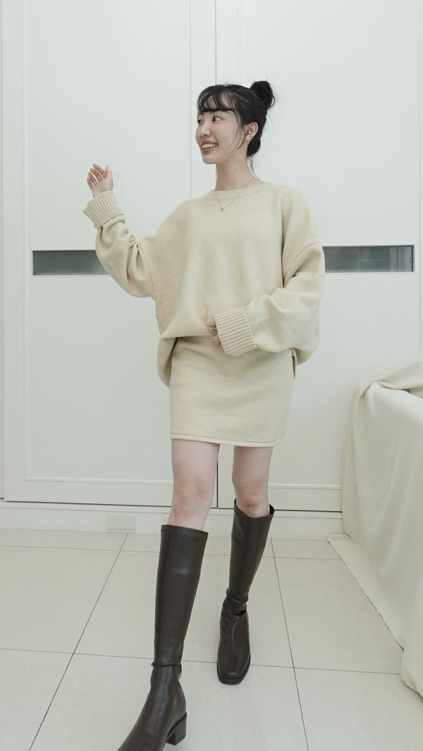 (現貨)韓國製-舒服羊毛褲裙套裝（米） 