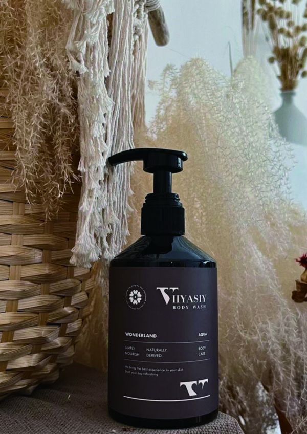 唯婭心 柔潤養膚沐浴露 