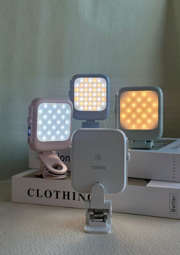 Torrii LUNA補光燈磁吸行動電源 