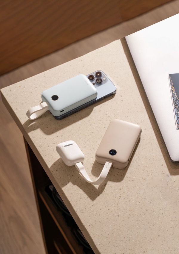 iWALK MAGO磁吸帶線行動電源．多入優惠 