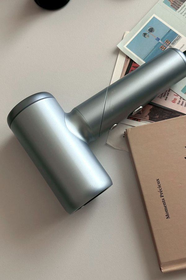 MAXRO 雙電壓摺疊高速吹風機 