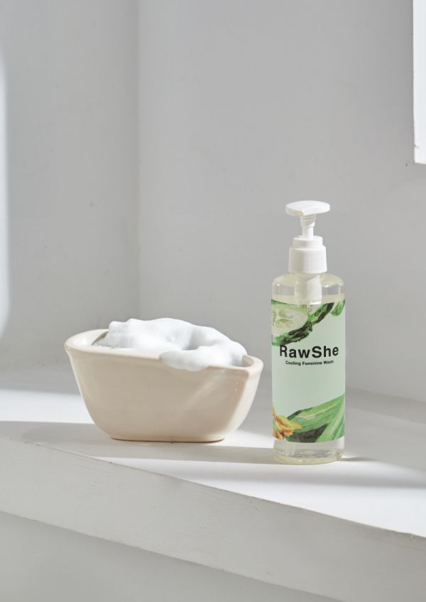 RawShe 小黃瓜涼感私密沐浴露 