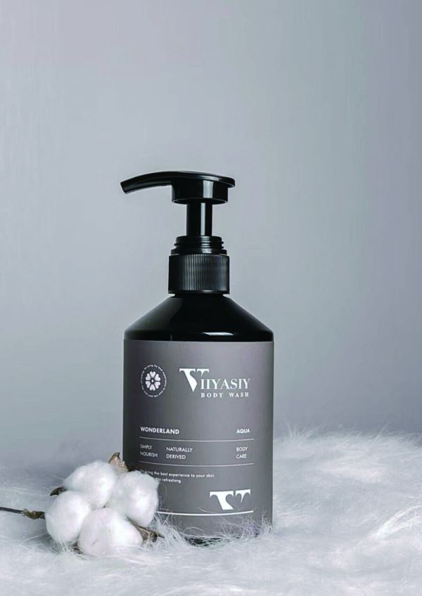 唯婭心 柔潤養膚沐浴露 