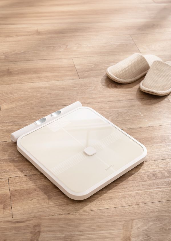 KINYO ITO八電極家用體脂計 