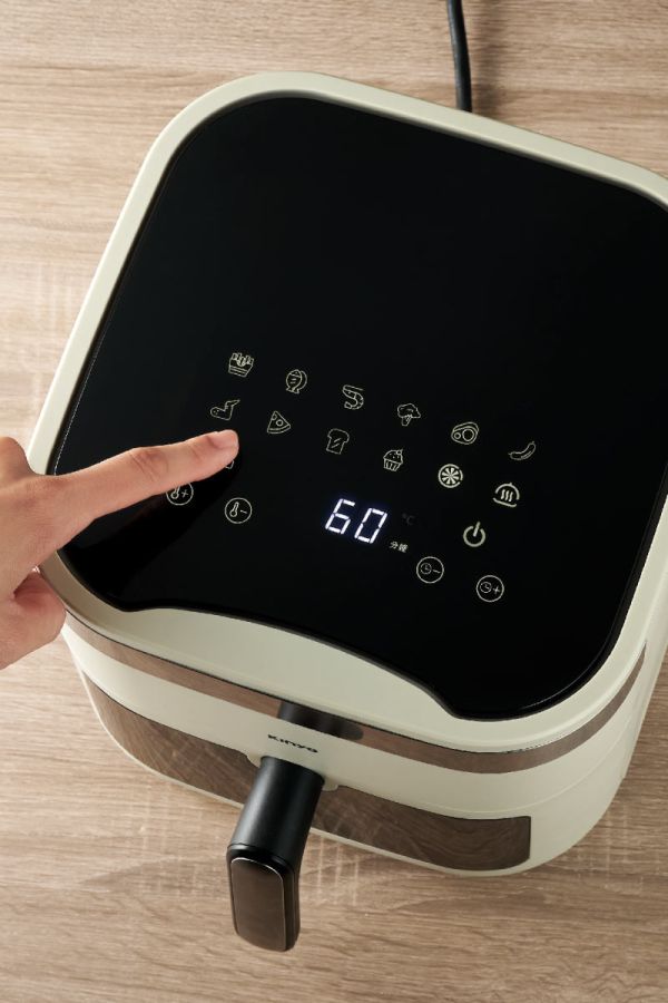 KINYO 觸控式大容量氣炸鍋6.5L 白 