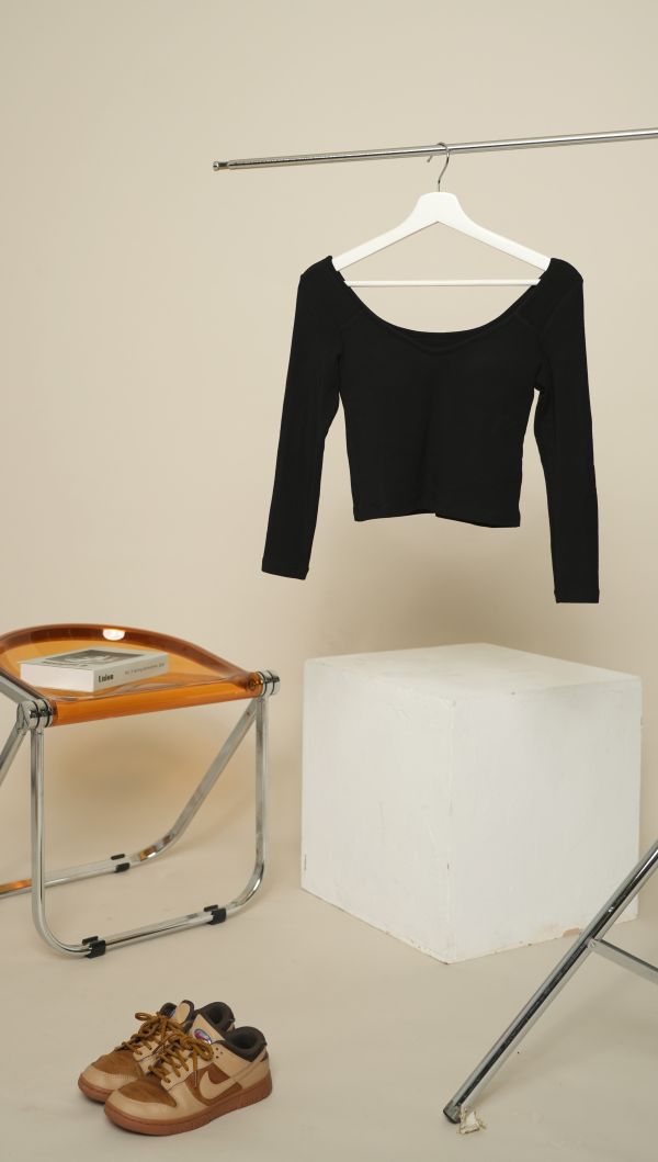 HUE 深V美波發熱BRA TOP 