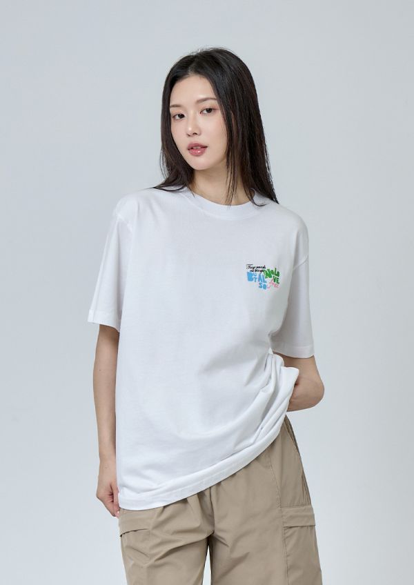 彩色字母塗鴉短T 