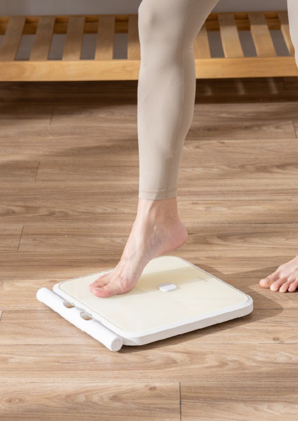 KINYO ITO八電極家用體脂計 