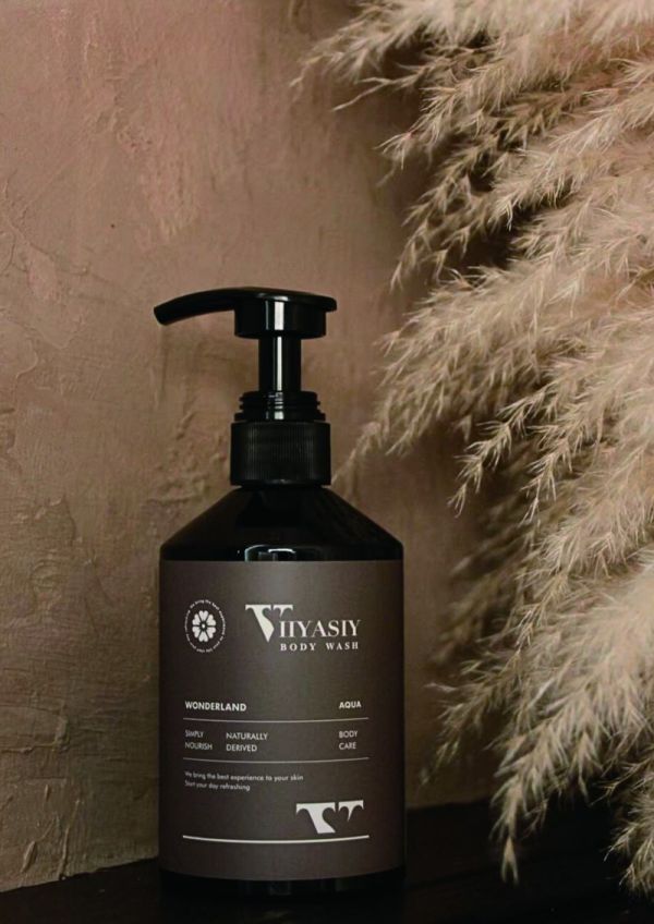 唯婭心 柔潤養膚沐浴露 