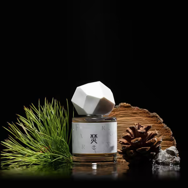 焚-淡香精30ML 煙燻木質香、烈酒香氛、沉香香水、無性別香水、療癒香氣、情緒香氛、釋放壓力、情感香水、回歸平靜、內在療癒香氛