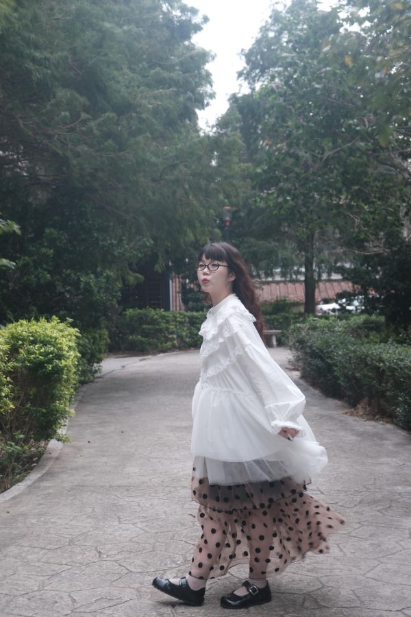 仙女下凡 重工蕾絲襯衫 