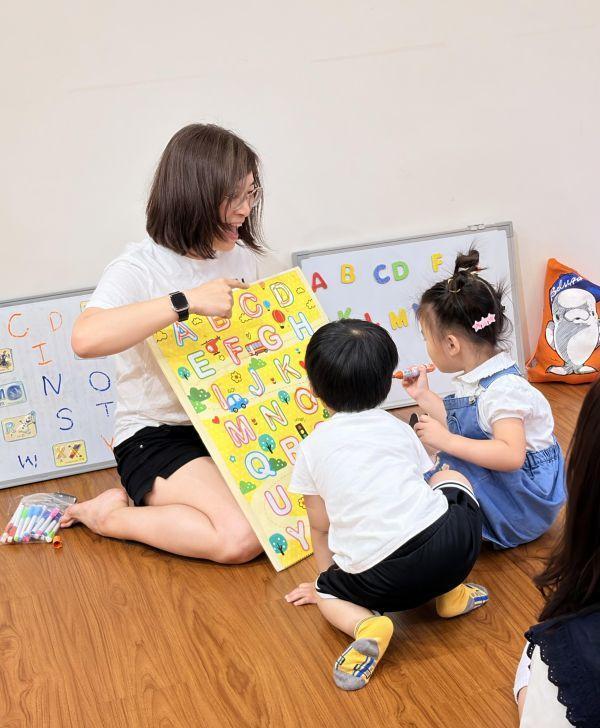 9月_幼兒英語繪本_週四班 