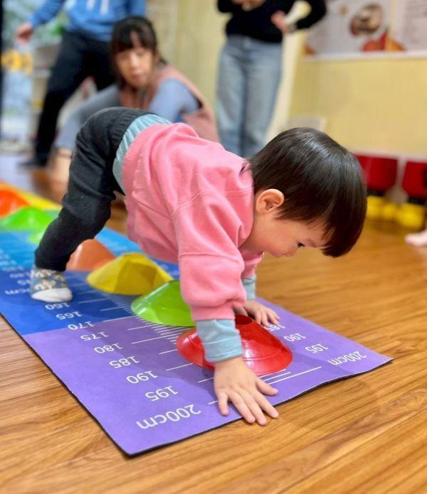 8月_幼兒體適能_假日班 (三棵小樹) 