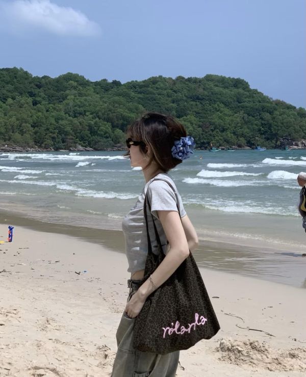 Mar.韓國連線 ꒰  Rolarola 帆布袋 張員瑛代言 