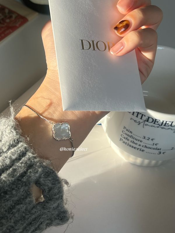 美國輕奢飾品 Adornia 白色貝母手鏈 