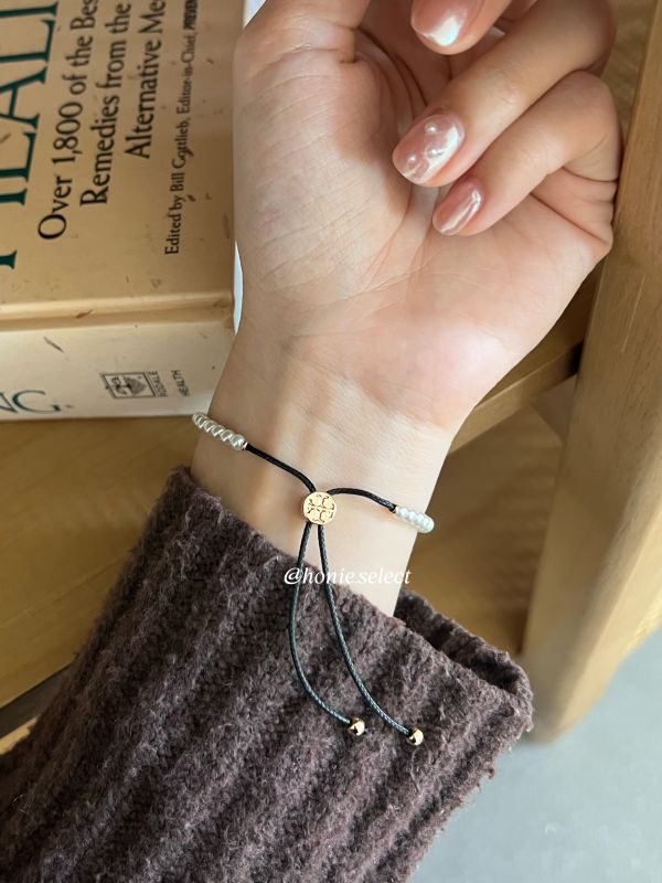 Tory Burch 爆款珍珠手鍊 可調節長度 超優雅 