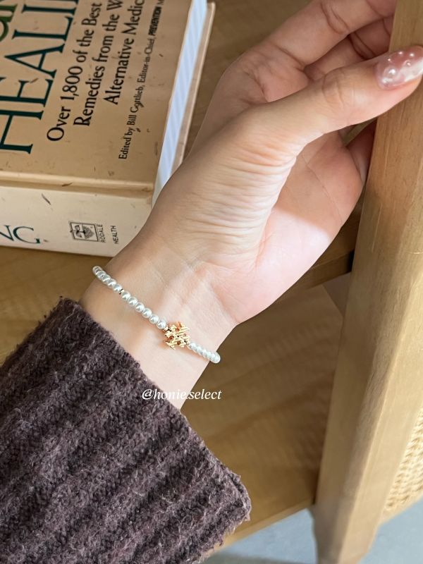 Tory Burch 爆款珍珠手鍊 可調節長度 超優雅 