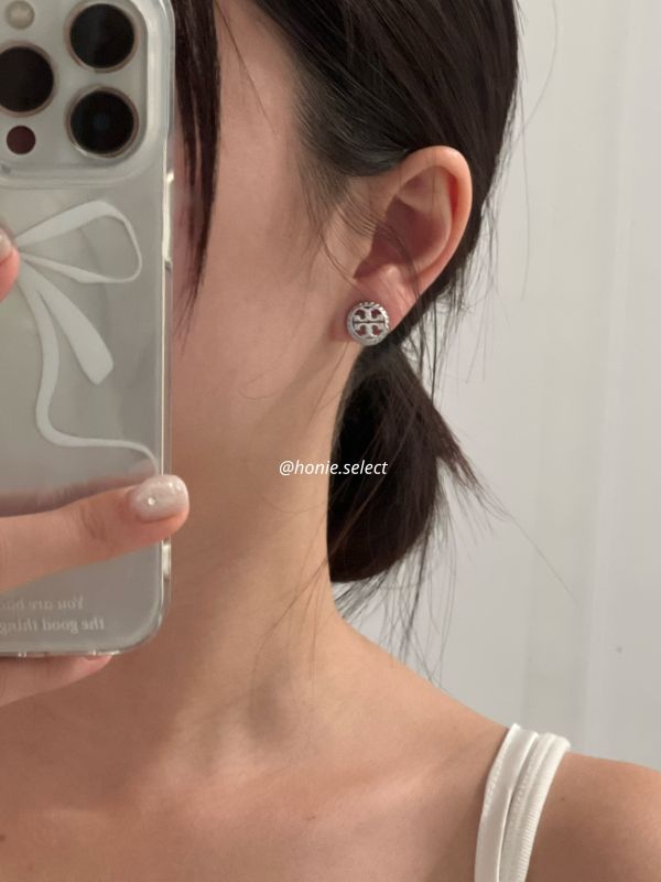 Tory Burch 圓型簍空耳環 針式耳環 